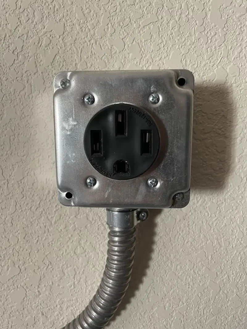 NEMA 14-50 outlet installed for Electrical Panel Upgrade in Sonora